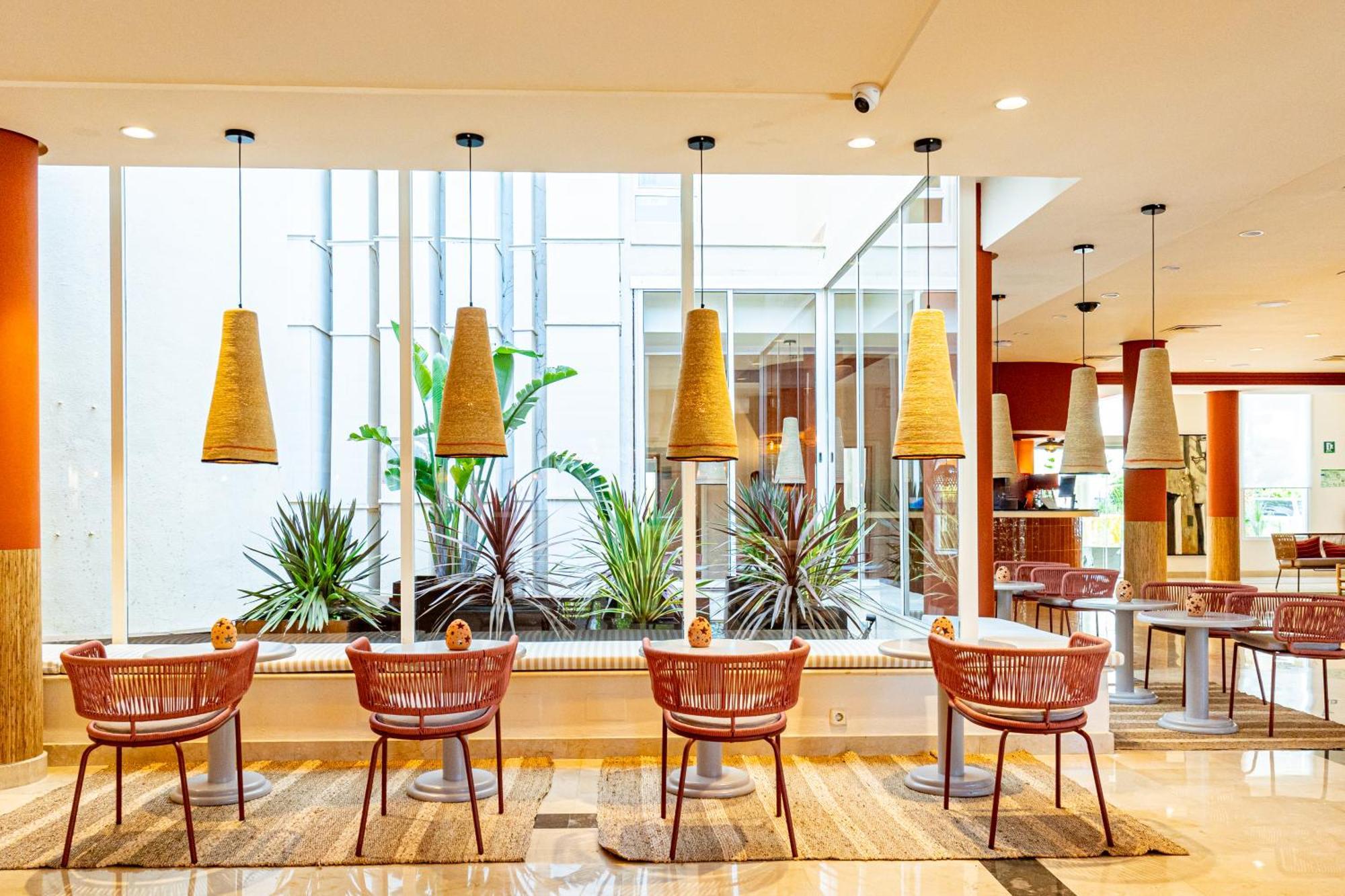 Hotel Rosella Affiliated By Intelier Са Кома Экстерьер фото